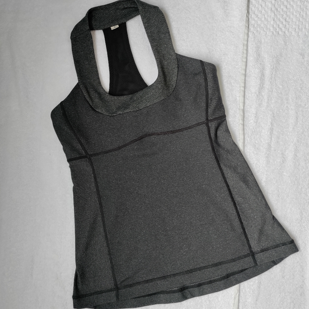 Lululemon Women Scoop Neck Tank Size 6 Black Stripe Workout Tank Shirt